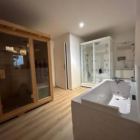 Appartement Cellar- Sous-sol Atypique *